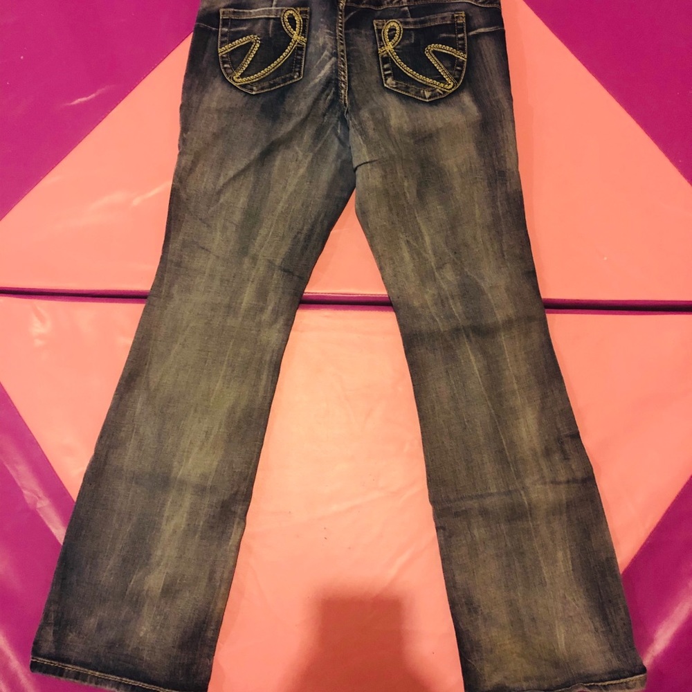 Jeans - Picture 3 of 3